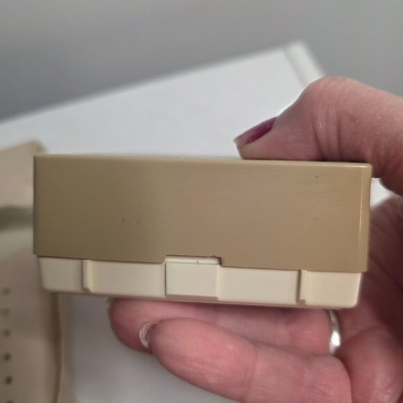 General Electric 10 Transistor Radio With Case WORKS - Picture 7 of 10